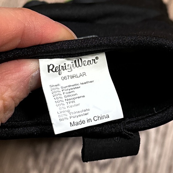 RefrigiWear Extreme Freezer Gloves 679 3M Insulated Fridge Black Unisex Large - Picture 8 of 8